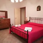 Il Giardino Degli Ulivi Apartment *